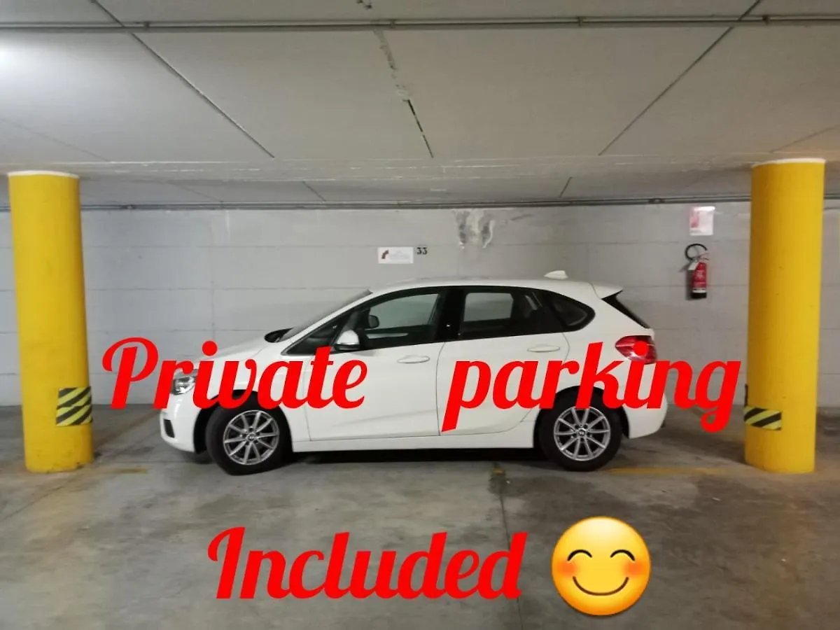 Iseo Portelle Holiday With Private Parking And Bike Storage Apartment